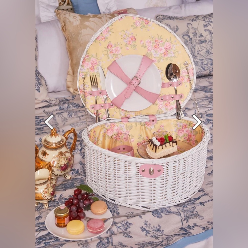 Lunch on the Grass Picnic Basket